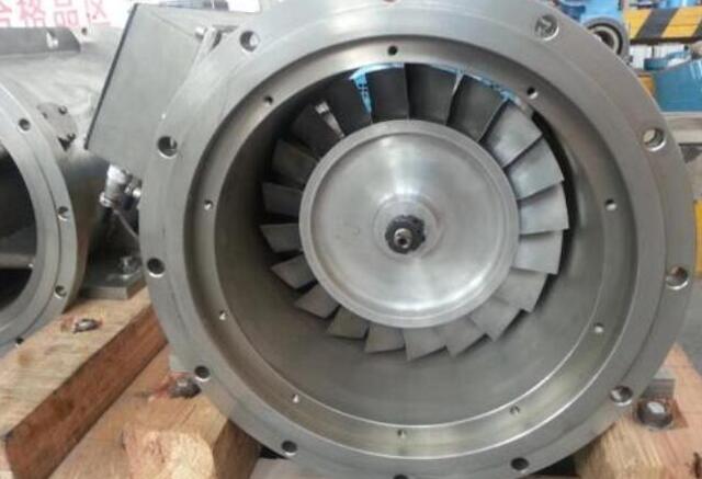 变频器如何与单相电机接线（详解变频器与单相电机的正确接线方法）