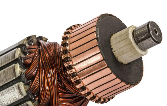 电机能承受几伏的电，电机的额定电压和电压范围