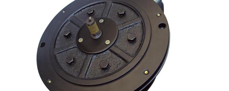 2极电机降后的力矩，降对2极电机力矩的影响