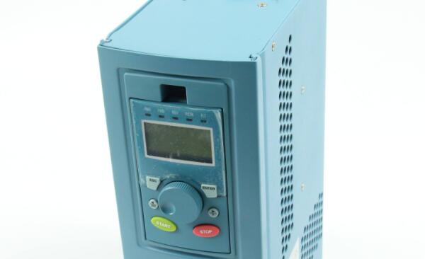 功率最小的三相电机，选择三相电机功率的方法