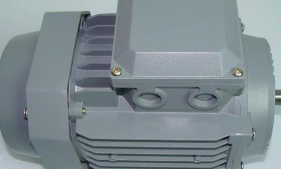 电机没劲与电容有关吗，讨论电机运行不顺畅的原因